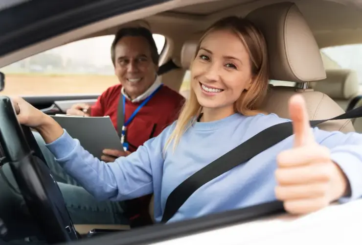 CNH comprar mulher ao volante